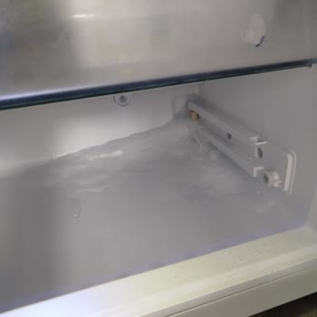 Beko Prosmart Dondurucuda Kötü Koku Ve Yoğun Buzlanma