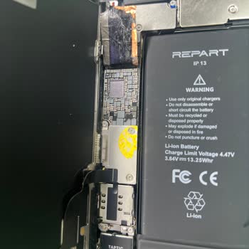 Alpa Telekomünikasyon İPhone 13 Batarya Değişiminde Yetkisiz Ana Kart Müdahalesi