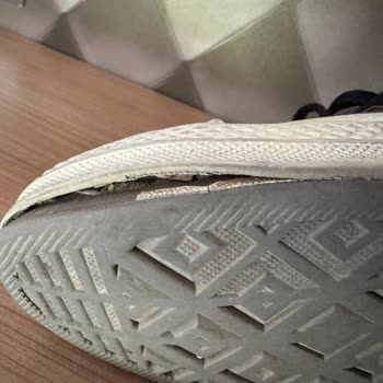 Converse Chuck 70 Fell Apart in Less Than Six Months
