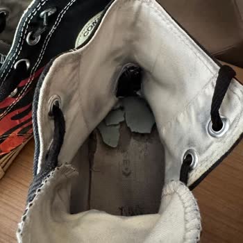 Converse Chuck 70 Fell Apart in Less Than Six Months