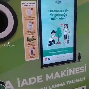 Doa Makinesi Çalışmıyor, Şişeler Sıkışıyor!