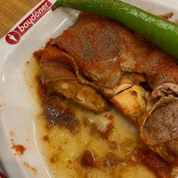 Baydöner Fethiye Şubesinde Dönerde Kıl Çıktı: Hijyen İhlali Ve Ücret İadesi Talebi
