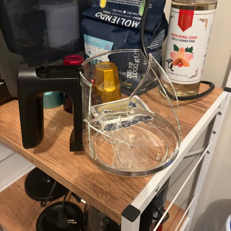 Philips HD7350/00 Cam Demlik Yedek Parçası Bulunamaması Ve Garanti Talebi