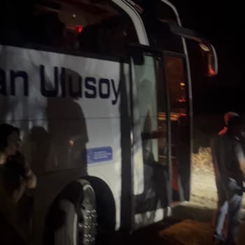 Şoförün Yanlış Rotası Tarlada Güvenlik Endişesi Yaratıyor