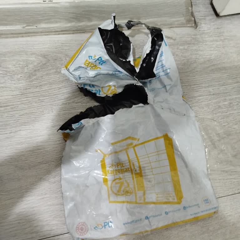 PTT'nin Kapıya Bırakması Ve Teslim Edildi İşaretiyle Ürün Çalınması