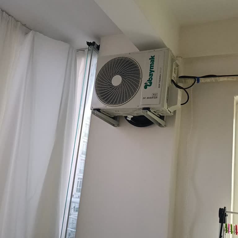 Balkon Üzerine Yanlış Dış Ünite Montajı Ve 2.500 TL Ek Ücret Talebi