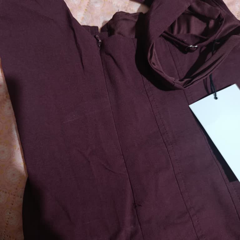 Kullanılmış Ve Lekeli Bershka Bluzu Teslim Edildi, Yeni Ürün Talebi