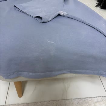 Vanish Oxi Action Renkli Kıyafetlerde Çamaşır Suyu Etkisi Yaratıp Tişörtümü Yok Etti