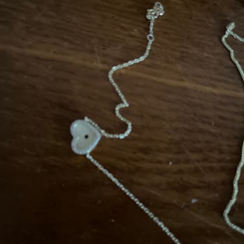 Aşk Yıldızı Bileklik Ve Kolyede Sürekli Taş Düşmesi