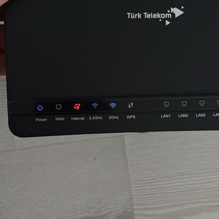 İki Gün Süren İnternet Kesintisi Ve Müşteri Hizmetlerine Ulaşılamaması