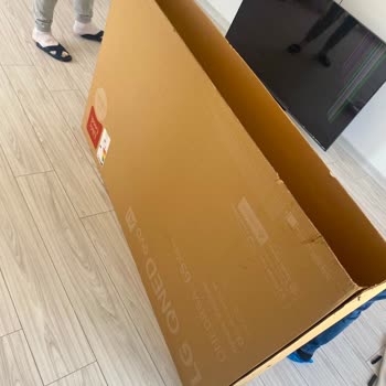 Kırık TV Ekranı İçin Ücretsiz Değişim İsteği