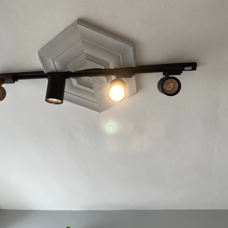 LED Panel Arızalı Ve Mağaza Yanıt Vermiyor