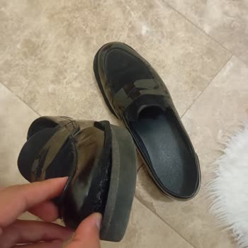 Deichmann'da Kısa Sürede Açılan Ayıplı Ayakkabı Ve İade Reddi