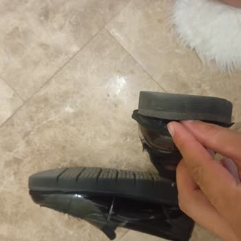 Deichmann'da Kısa Sürede Açılan Ayıplı Ayakkabı Ve İade Reddi