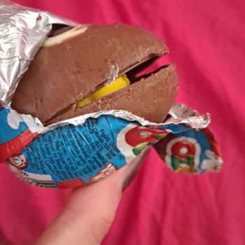 Ozmo Çikolata Yumurta Üründe Kurtlar Bulundu