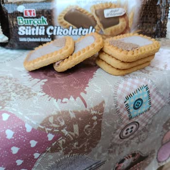 Küflü Bisküvi Çocuk Sağlığını Tehdit Ediyor
