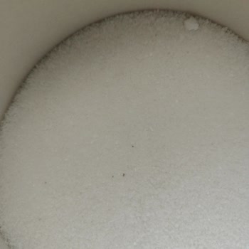 Mayi Tuzunda Taş Benzeri Sert Parçalar Bulundu Ve Ürün Değişimi Bekliyor