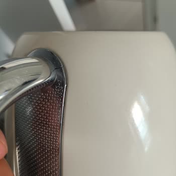 Korkmaz Retro Kettle’da Boya Soyulması Ve Sap Çatlaması Nedeniyle Garanti Kapsamında İade Talebi