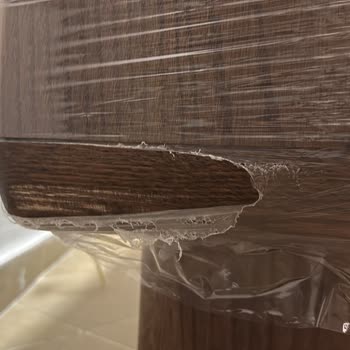 Kutu Açıldı Ve TV Ünitelerinde Hasar Oluştu, Görevli Kaba Davranış Sergiledi