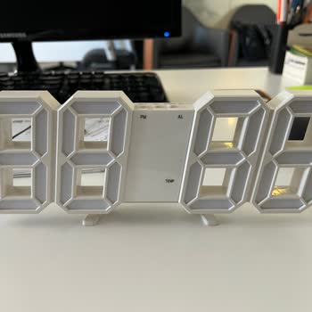 Valkyrie LED Masa Saati Pille Çalışmıyor, İade Reddi Haksızlığı