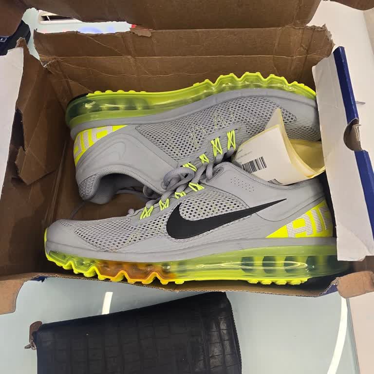 Az Kullanıma Rağmen Deforme Olan Air Yastıklı Nike Air Max