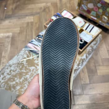 Premium Golden Goose Ayakkabısının Kısa Sürede Tabanındaki Açılma Ve Reddedilen Değişim Talebi