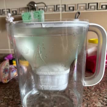 Brita Style XL Sürahimin İç Haznesindeki Çatlak İçin Ücretsiz Değişim Talebi