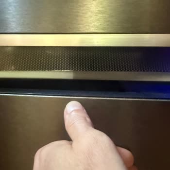 Beko Buzdolabı Kapaklarındaki Boya Ve Deformasyon Sorunu Tekrarlıyor, Değişim Talebim Reddedildi