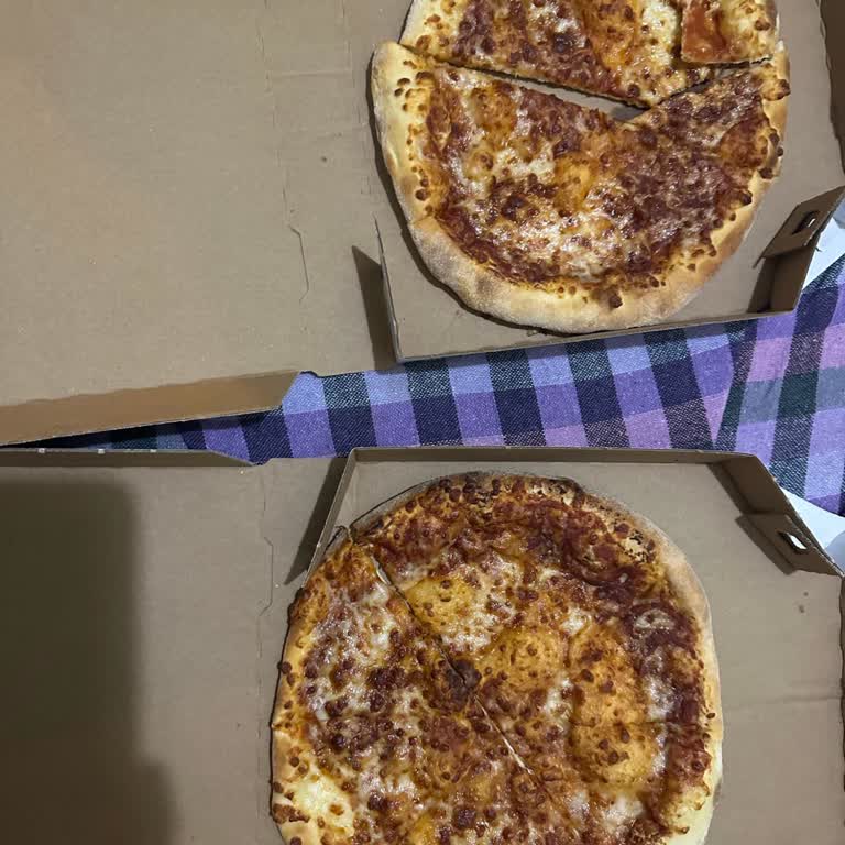 Yanlış Pizza Boyutu Gönderimi Ve İlgisiz Müşteri Hizmetleri