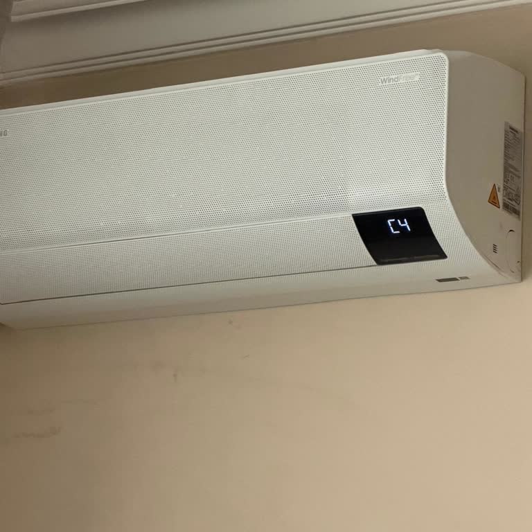 Klimada Tekrarlayan Gaz Kaçağı Ve C422 Hatası Değişim Talebi