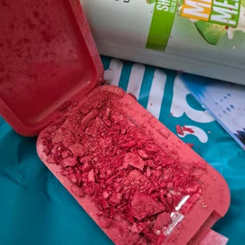 Watsons Siparişimde Kırık Allık Ve Erimiş Dudak Balmı İçin Ücret İadesi Talebi