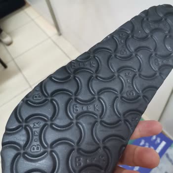 Orijinal İddialı Birkenstock Muadil Çıktı, Satıcıdan Saygısız İletişim Ve Kısıtlı İade