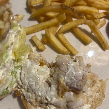 Soğuk Fish Burger Ve Yanık Patatesler Maşukiye Şubesinde Kalite Krizi