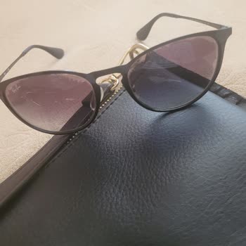 Rayban Metal Erica Güneş Gözlüğünde Erken Soyulma Ve Üretim Hatası