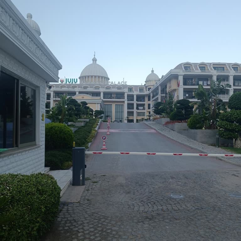 Juju Premier Palace’da Konaklama Ücreti Olmadan Lobiden Hizmet Reddi