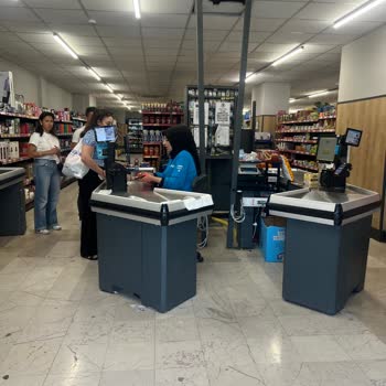 A101 Mağazasında Personelin Hakaret Ve Saygısız Davranışı