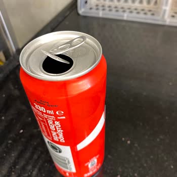 Coca-Cola 330ml Kutu Patlamasıyla Oluşan Ciddi Güvenlik Riski