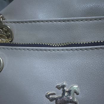 Hatika Butik Sandıklı Boyası Atan Çantaya Kullanıcı Hatası Dedi