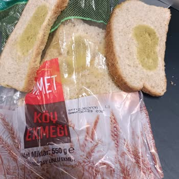 A101 Gazi Şubesinde Met Köy Ekmeğinde Yeşil Küf, Son Kullanma Tarihi Geçmemiş, İade Talebi