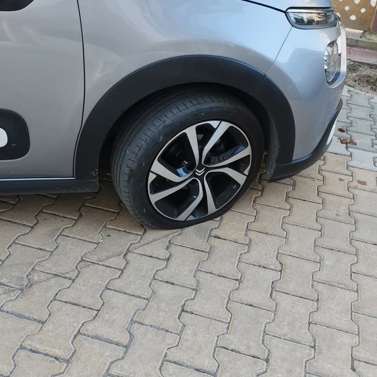 Kasko Poliçeme Rağmen 12.000 TL’lik Lastik Değişimi İçin Mağduriyetim