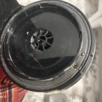 Turbo Başlığının Elektrik Gelmemesi Ve Toz Haznesi Kırığı İçin Garanti Kapsamında Değişim Talebi