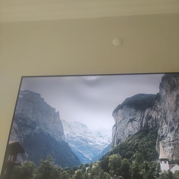 Yetkili Servis Kurulumundan Sonra Televizyonda Beyaz Leke Ve Görüntü Sorunu
