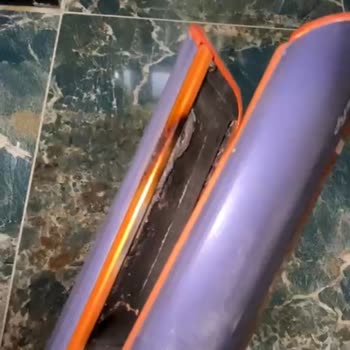 Dyson Airstrait Kısa Sürede Alev Alması Ve Saçların Yanması