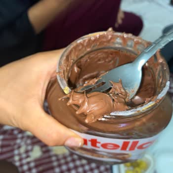 Nutella Kavanozunda Saç Kılı Görülmesi Tüketiciyi Üzdü