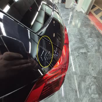 Autowax'ta PPF Kaplamada Çizik Camlar Ve Kusurlu İşçilik