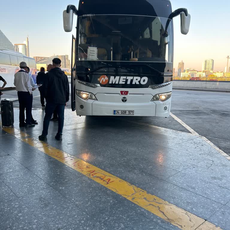 Metro Turizm 06:00 Seferinin Gecikmesi Ve Bilgilendirme Eksikliği