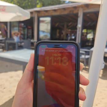 By Serkan Restauran & Beach 1 Saattir Beklememize Rağmen Kahvaltımız Hala Gelmedi