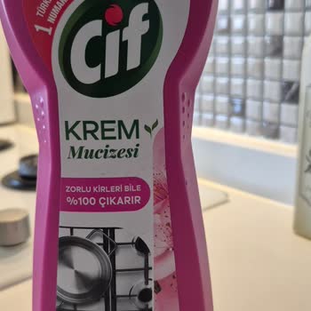 Cif Krem Mucizesi Sakura Ürününün Kıvamı Sıvı Ve Temizlik Etkinliği Azaldı