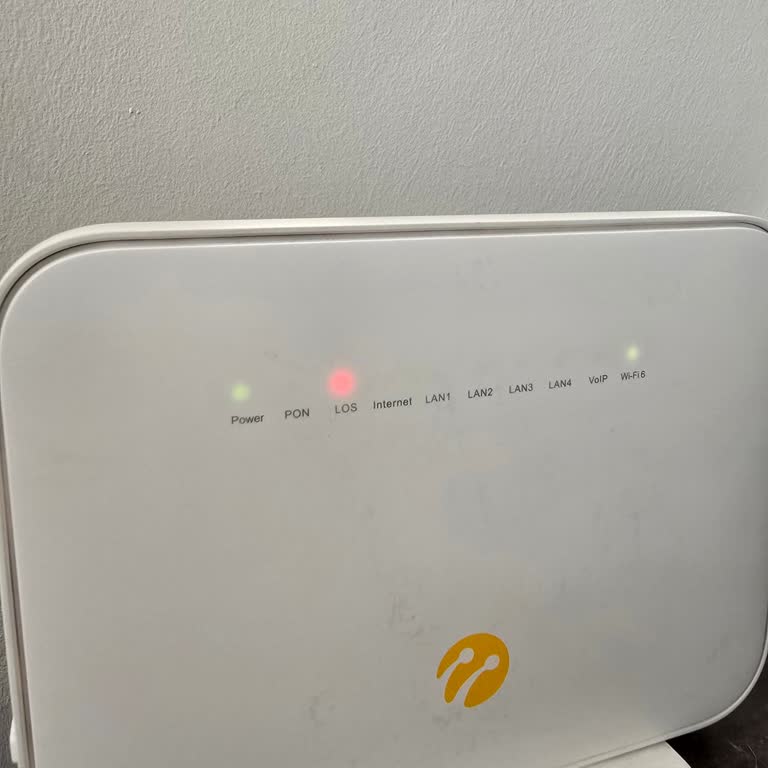 Modemde Kırmızı Işık Sonrası Dört Gün Süren İnternet Kesintisi Ve Müşteri Hizmetleri Yanıtsızlığı