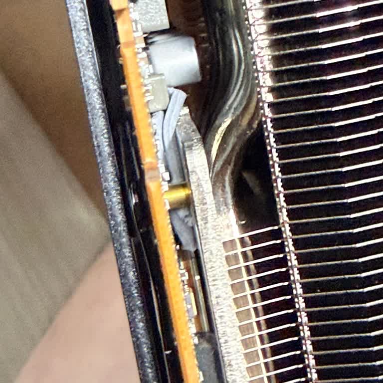 Sapphire 9070 XT Ekran Kartı Görüntü Kesintisi Ve Aşırı Isınma Sorunu